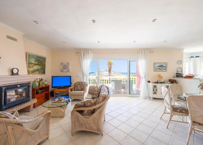 Mit Meerblick In Villa Dénia