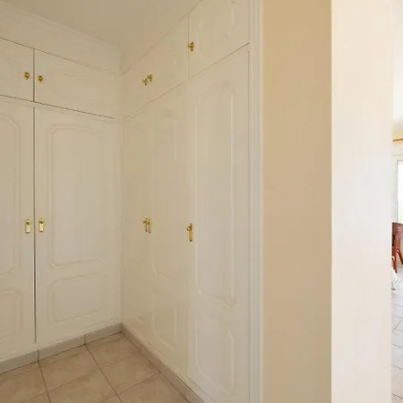 Mit Meerblick In Villa