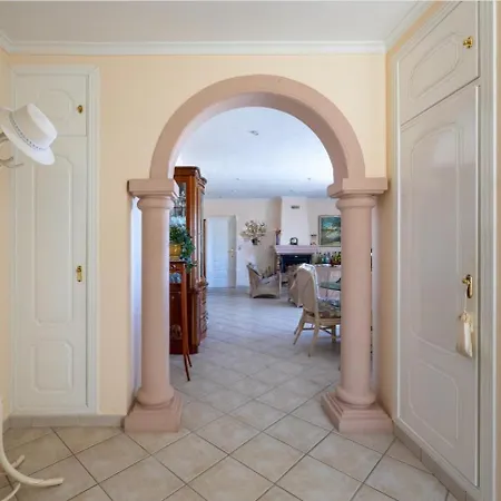 Mit Meerblick In Villa *