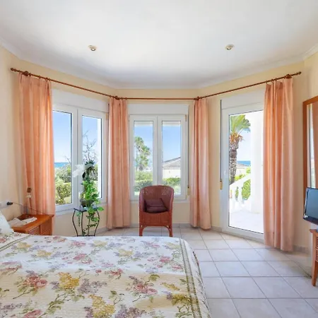 Villa Mit Meerblick In Dénia